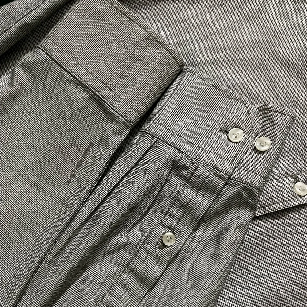 G-Star Raw Button-up. Like New! - Picture 2 of 5
